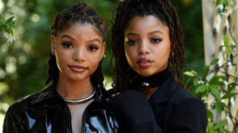 chloe and halle wikipedia.